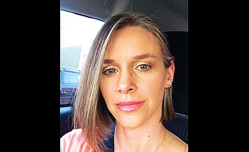 Valquíria Peratelli